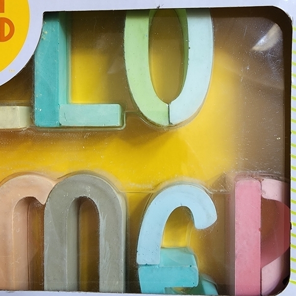 NIB Sun Squad 22 Piece Hello Summer Chalk Set Sidewalk Chalkboard Fun Gift New - Picture 5 of 7